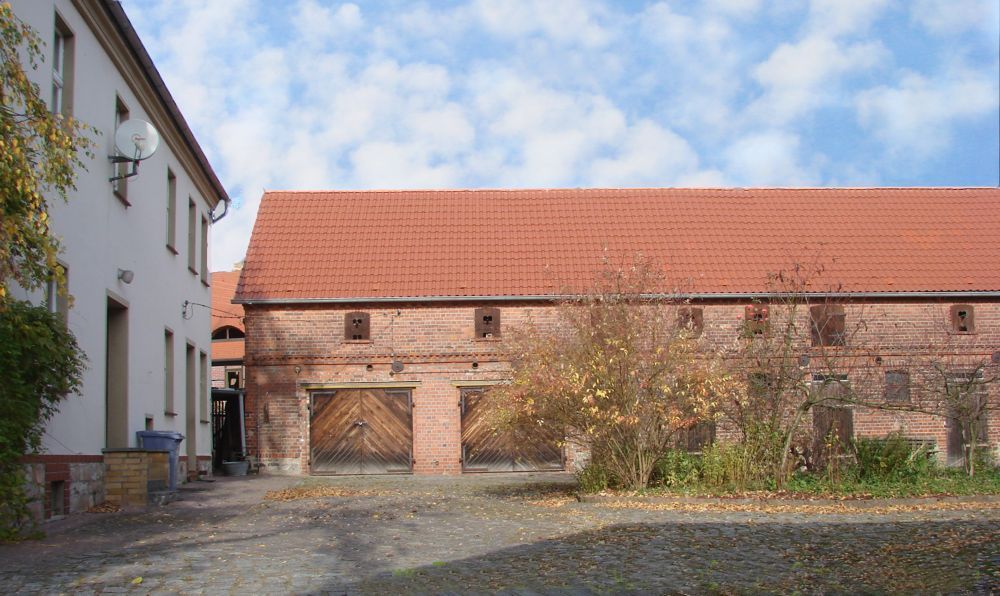 Denkmalschutz-Bauernhof-Sachsen-Anhalt
Wohnhaus-Stallgebäude